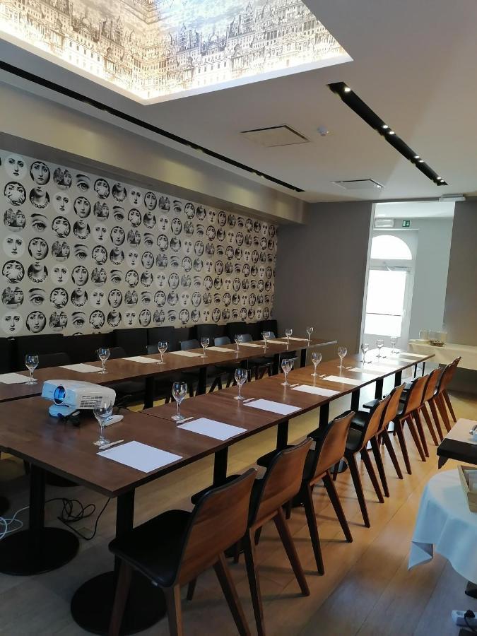 Square Hotel Kortrijk Eksteriør bilde