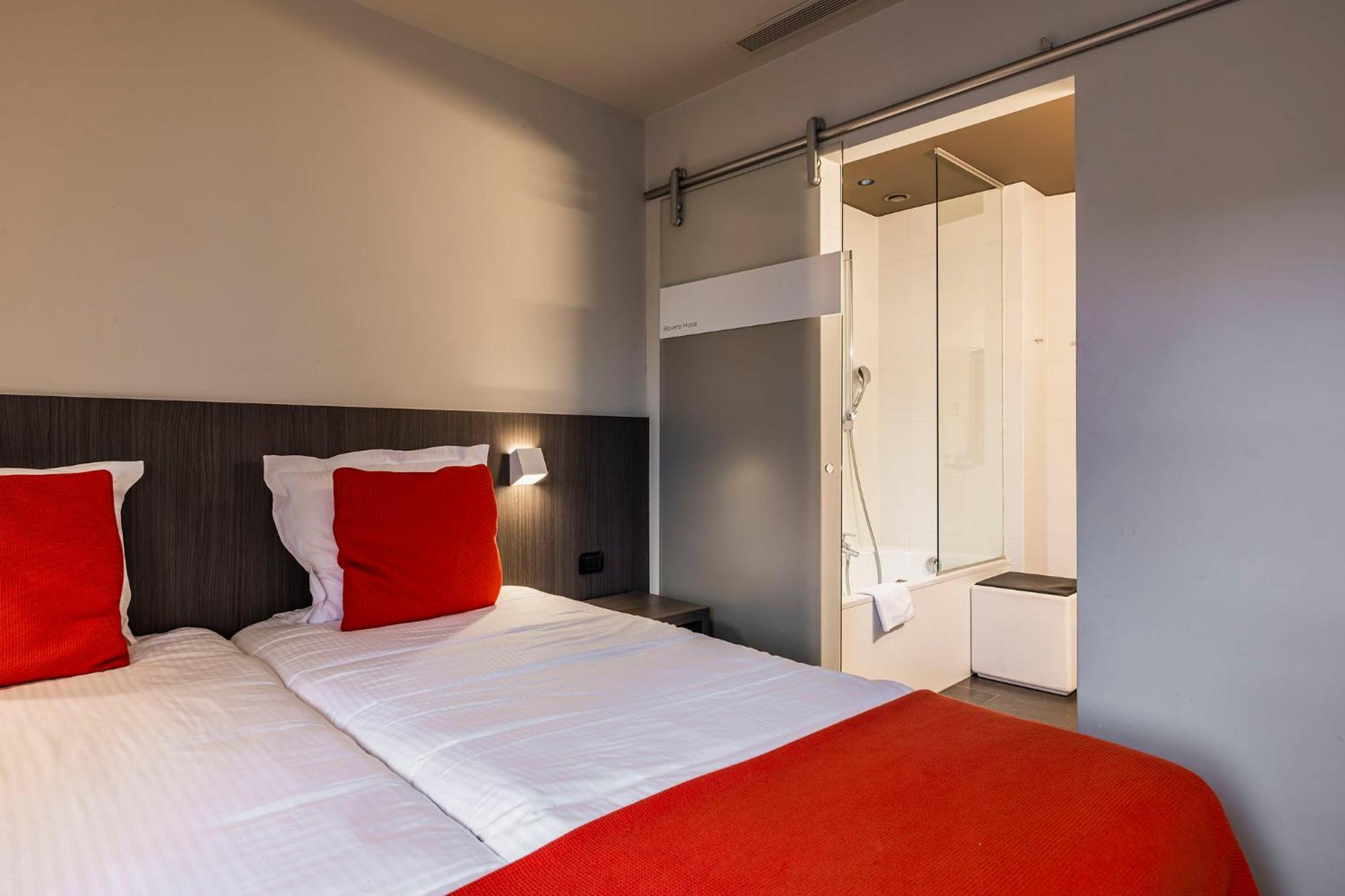 Square Hotel Kortrijk Eksteriør bilde