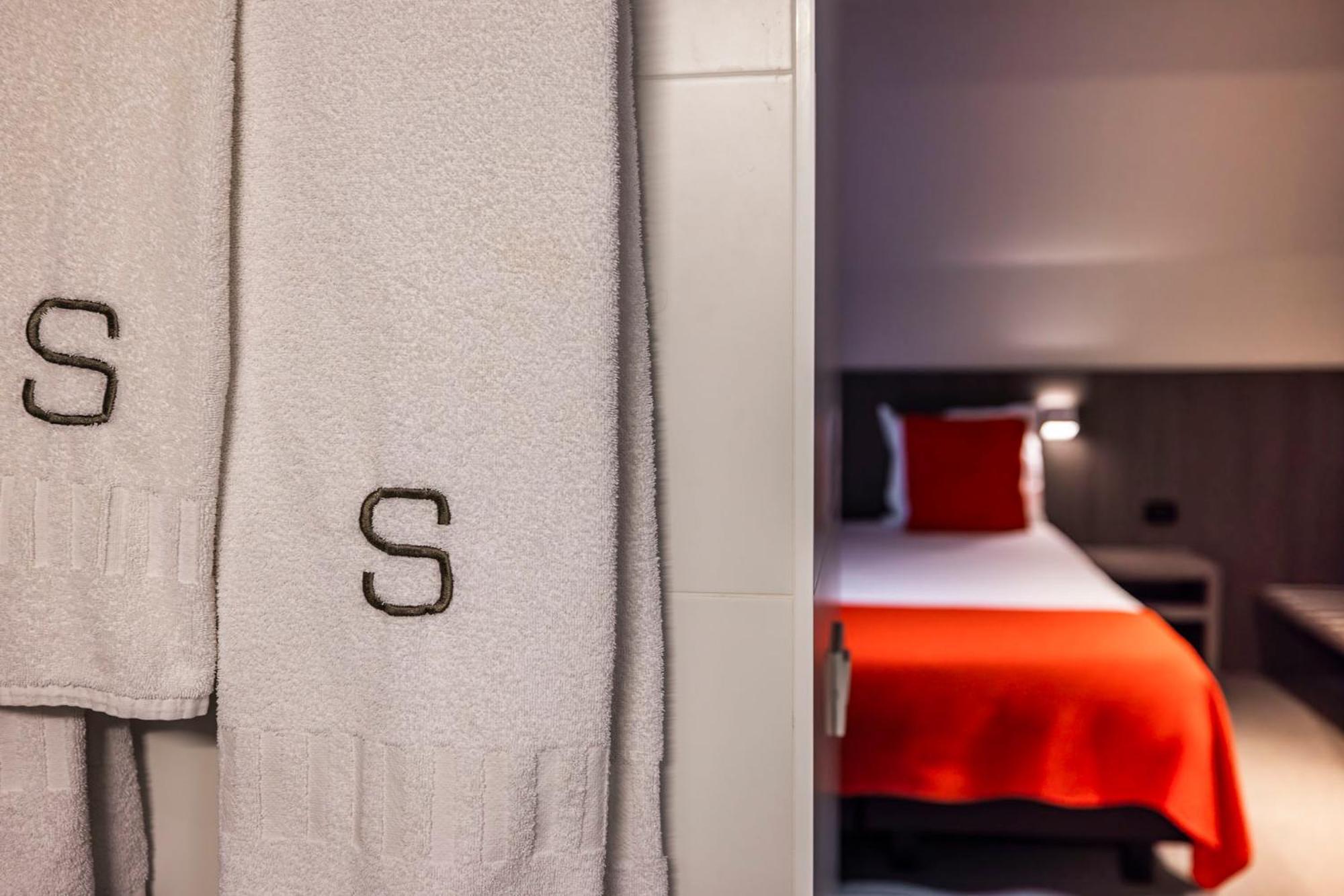 Square Hotel Kortrijk Eksteriør bilde