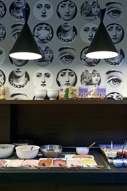 Square Hotel Kortrijk Eksteriør bilde